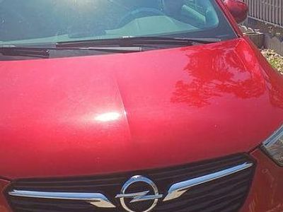 Second-hand Opel Crossland X 130 CP (95 kW) 2020 Culoarerosu SUV