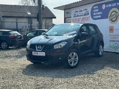 Second-hand Nissan Qashqai 110 CP (80 kW) 2013 Negru SUV