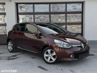 Culoaremaro Utilizat 2013 Renault Clio IV Hatchback | 5.990 EUR (Puțin scump)