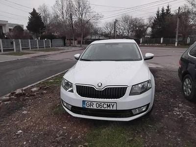 Alb Second-hand 2015 Skoda Octavia Berlinǎ | 7.400 EUR (Preț OK)