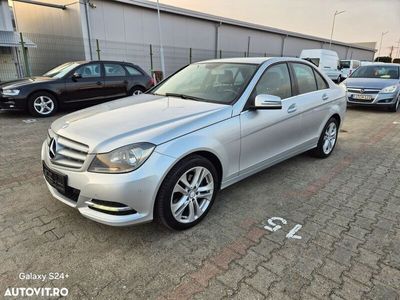 Mercedes C220