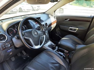 second-hand Opel Antara în stare perfectă, unic proprietar