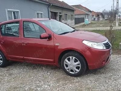 Second-hand Dacia Sandero 55 CP (40 kW) 2008 Hatchback
