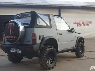 Gri Second-hand 1991 Suzuki Vitara | 4.000 EUR