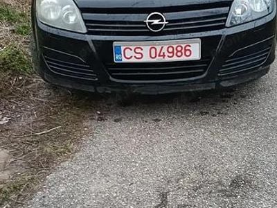 Second-hand Opel Astra 140 CP (102 kW) 2006 Hatchback