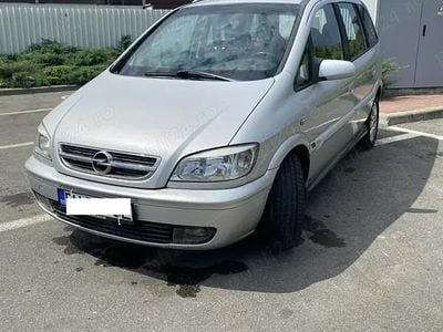 Second-hand Opel Zafira Elegance 97 CP (71 kW) 2004 Gri Monovolum