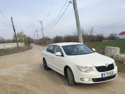 second-hand Skoda Superb 2 2012