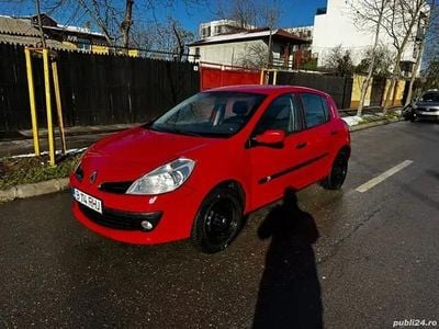 Second-hand Renault Clio III 99 CP (72 kW) 2008 Hatchback
