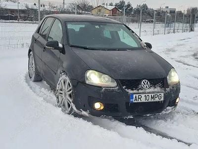 Utilizat 2005 VW Golf V Hatchback | 3.888 EUR (Scump)