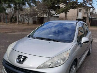 second-hand Peugeot 207 