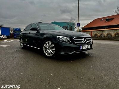 Mercedes E220