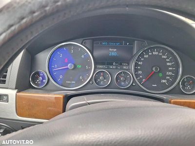 Second-hand VW Touareg 225 CP (165 kW) 2008 Culoaregri SUV