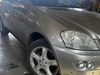 Mercedes ML350