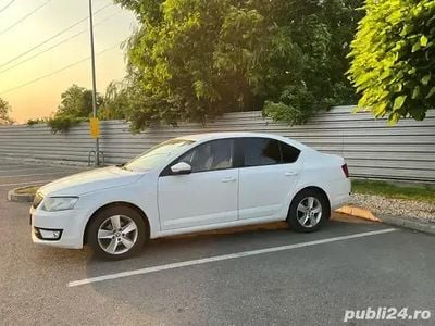 Alb Second-hand 2014 Skoda Octavia Ambiente Hatchback | 6.000 EUR