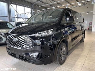Culoarenegru Nouă 2025 Ford Tourneo Titanium Van | 45.012 EUR