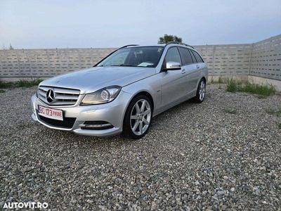 Mercedes C200