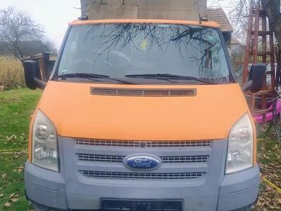 Second-hand Ford Transit Tourneo 180 CP (132 kW) 2013 Portocaliu Monovolum