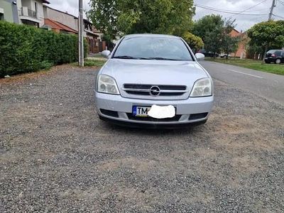 Second-hand Opel Vectra 102 CP (75 kW) 2005 Berlinǎ