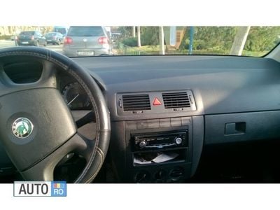 Second-hand Skoda Fabia 80 CP (58 kW) 2007 Alb Hatchback