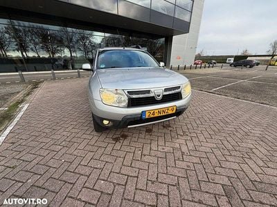 Culoaregri Utilizat 2010 Dacia Duster Prestige SUV | 4.950 EUR (Scump)