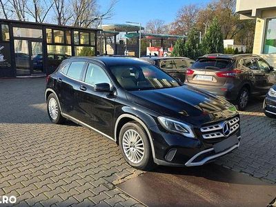 Mercedes GLA180