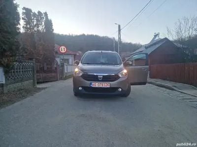 Dacia Lodgy