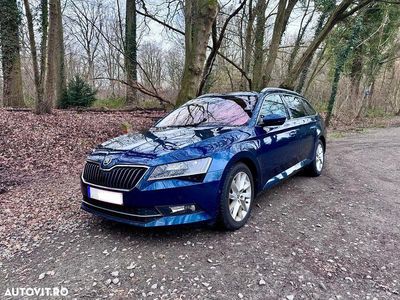 Second-hand Skoda Superb Style 180 CP (132 kW) 2017 Culoarealbastru Break