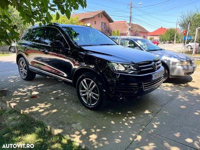 Culoarenegru Second-hand 2013 VW Touareg SUV | 15.650 EUR (Scump)