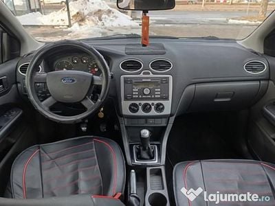 Second-hand 2006 Ford Focus Berlinǎ | 1.700 EUR (Puțin scump)