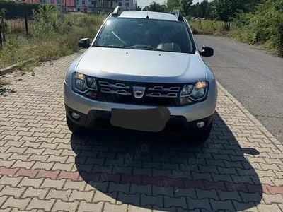 Gri Second-hand 2015 Dacia Duster SUV | 9.100 EUR (Puțin scump)