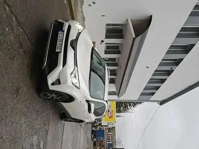 Alb Utilizat 2017 Toyota RAV4 Hybrid SUV | 17.600 EUR (Scump)