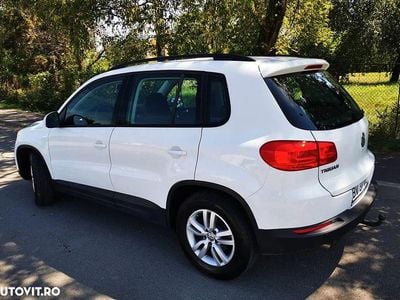Culoarealb Utilizat 2015 VW Tiguan Trendline SUV | 5.500 EUR
