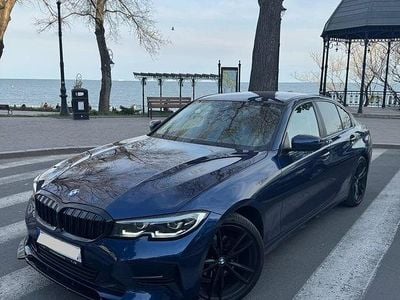 Second-hand BMW 320 Advantage 184 CP (135 kW) 2019 Culoarealbastru Berlinǎ