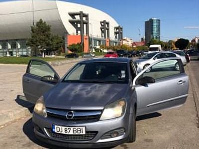 Opel Astra GTC