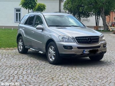 Mercedes ML320