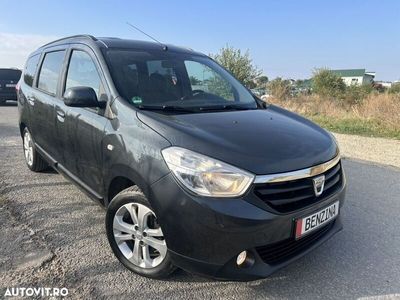 second-hand Dacia Lodgy 1.2 TCe 115 CP Laureate