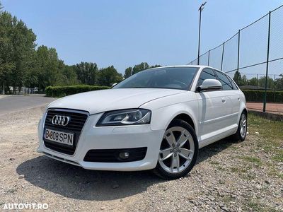 Second-hand Audi A3 Ambition 160 CP (117 kW) 2009 Culoarealb Hatchback