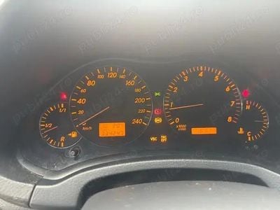 Second-hand Toyota Avensis 129 CP (94 kW) 2006 Berlinǎ