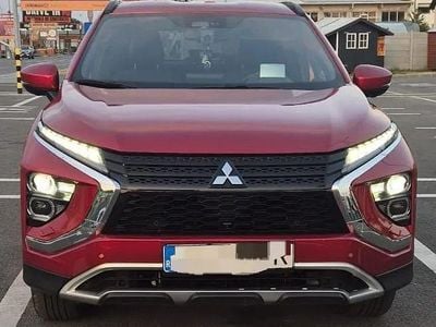 Second-hand Mitsubishi Eclipse Cross Select 188 CP (138 kW) 2022 Culoarerosu SUV