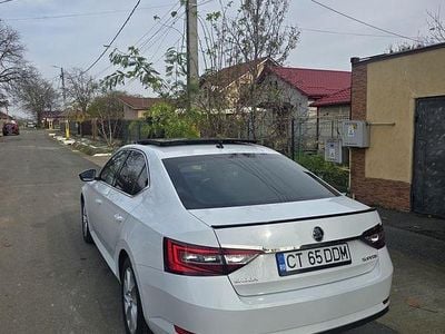 Culoarealb Utilizat 2016 Skoda Superb Premium Edition Berlinǎ | 12.499 EUR (Puțin scump)