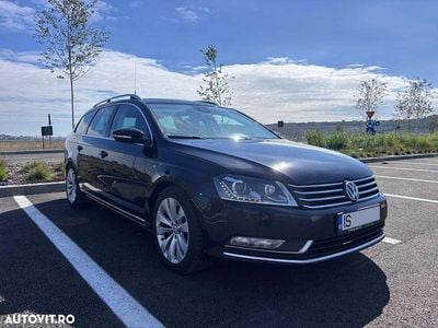 Culoarenegru Utilizat 2014 VW Passat Exclusive Break | 8.450 EUR (Puțin scump)