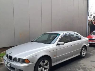 BMW 525