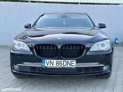 BMW 730