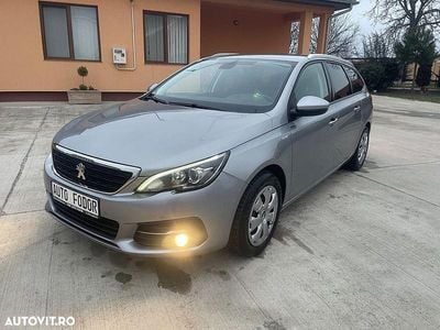 Second-hand Peugeot 308 Allure 130 CP (95 kW) 2018 Gri Break