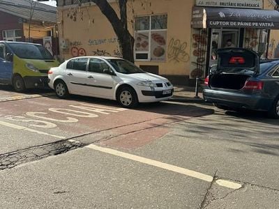 Second-hand Renault Mégane II 82 CP (60 kW) 2005 Alb Berlinǎ