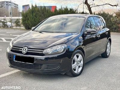 Second-hand VW Golf VI Trendline 105 CP (77 kW) 2011 Culoarenegru Hatchback
