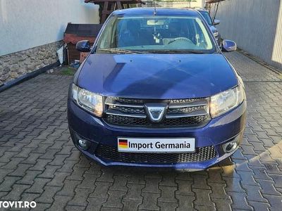 Second-hand Dacia Sandero Lauréate 75 CP (55 kW) 2013 Culoarealbastru