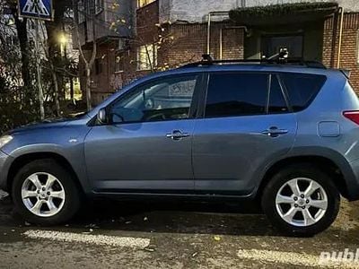 Utilizat 2006 Toyota RAV4 SUV | 4.400 EUR (Preț OK)
