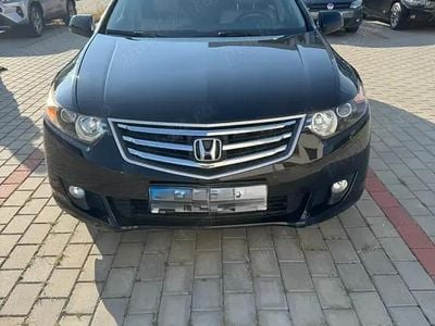 Second-hand Honda Accord Executive 156 CP (114 kW) 2009 Negru Berlinǎ