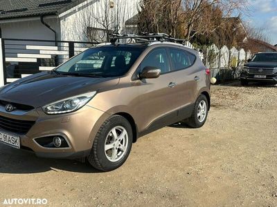 second-hand Hyundai ix35 2.0 CRDI 4WD Automatik Luxury